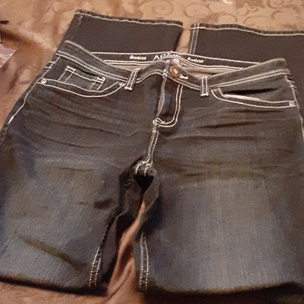 Jeans - Picture 4 of 7